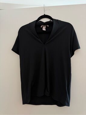 H&M Black V-Neck Short Sleeve Top